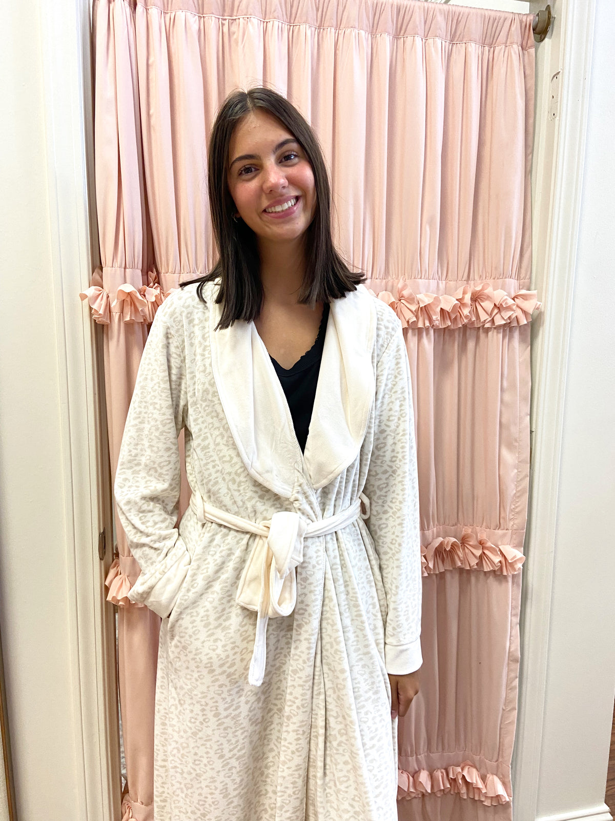 Leopard Harbin White Robe