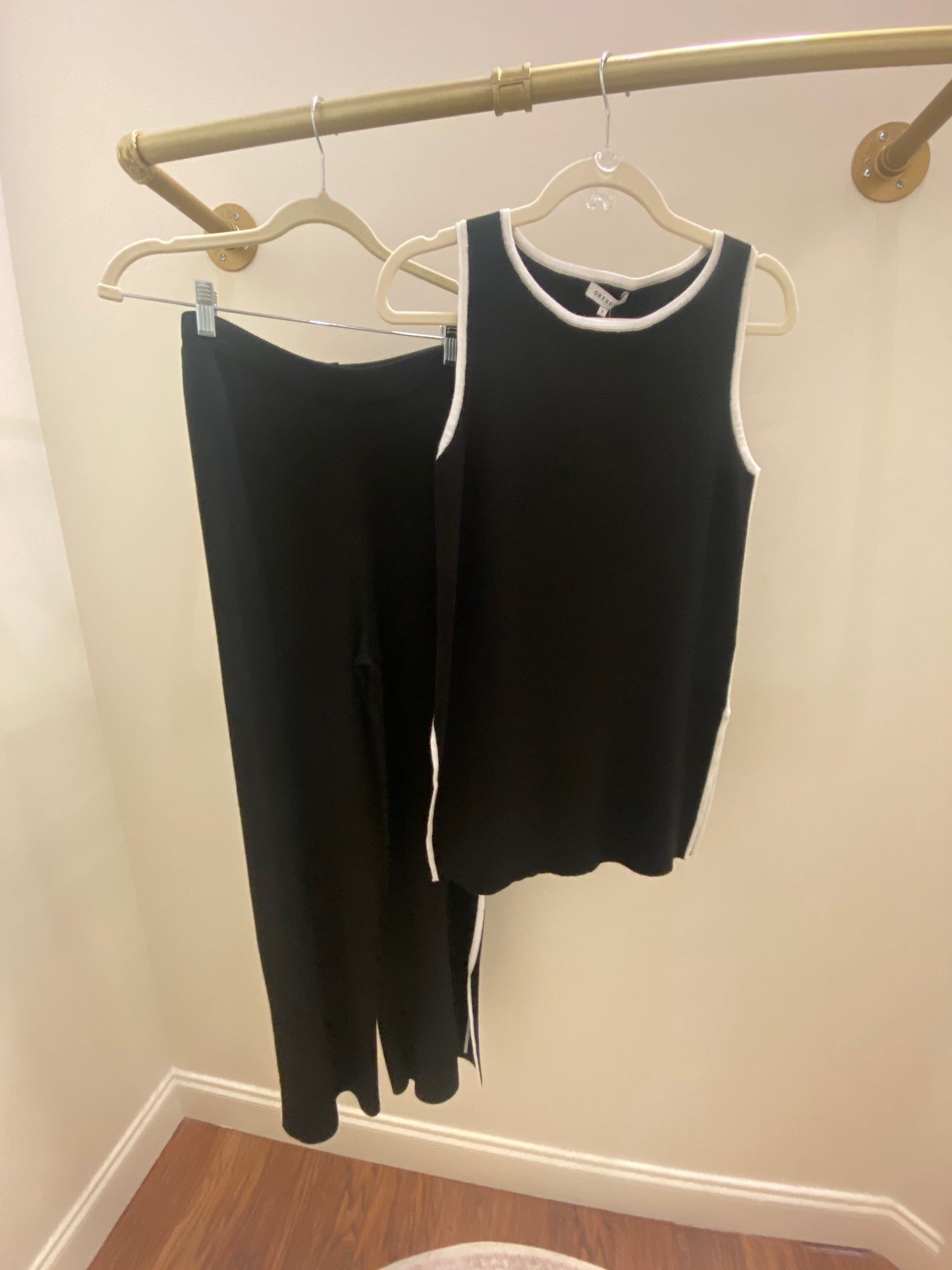 Jaime Black & White Pant Set