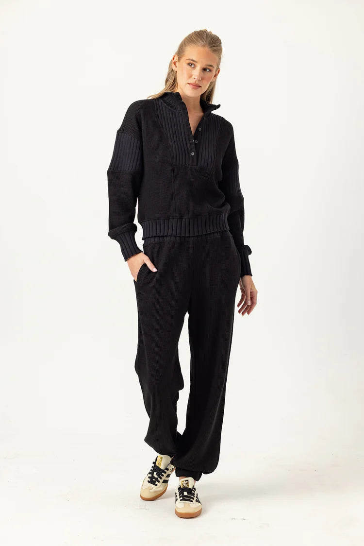 SUNDAYS Black Piper Jogger