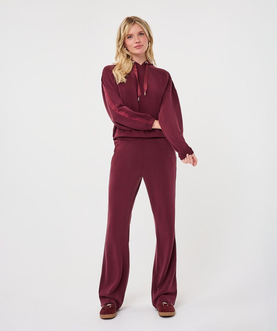 Ella Merlot Modal Top