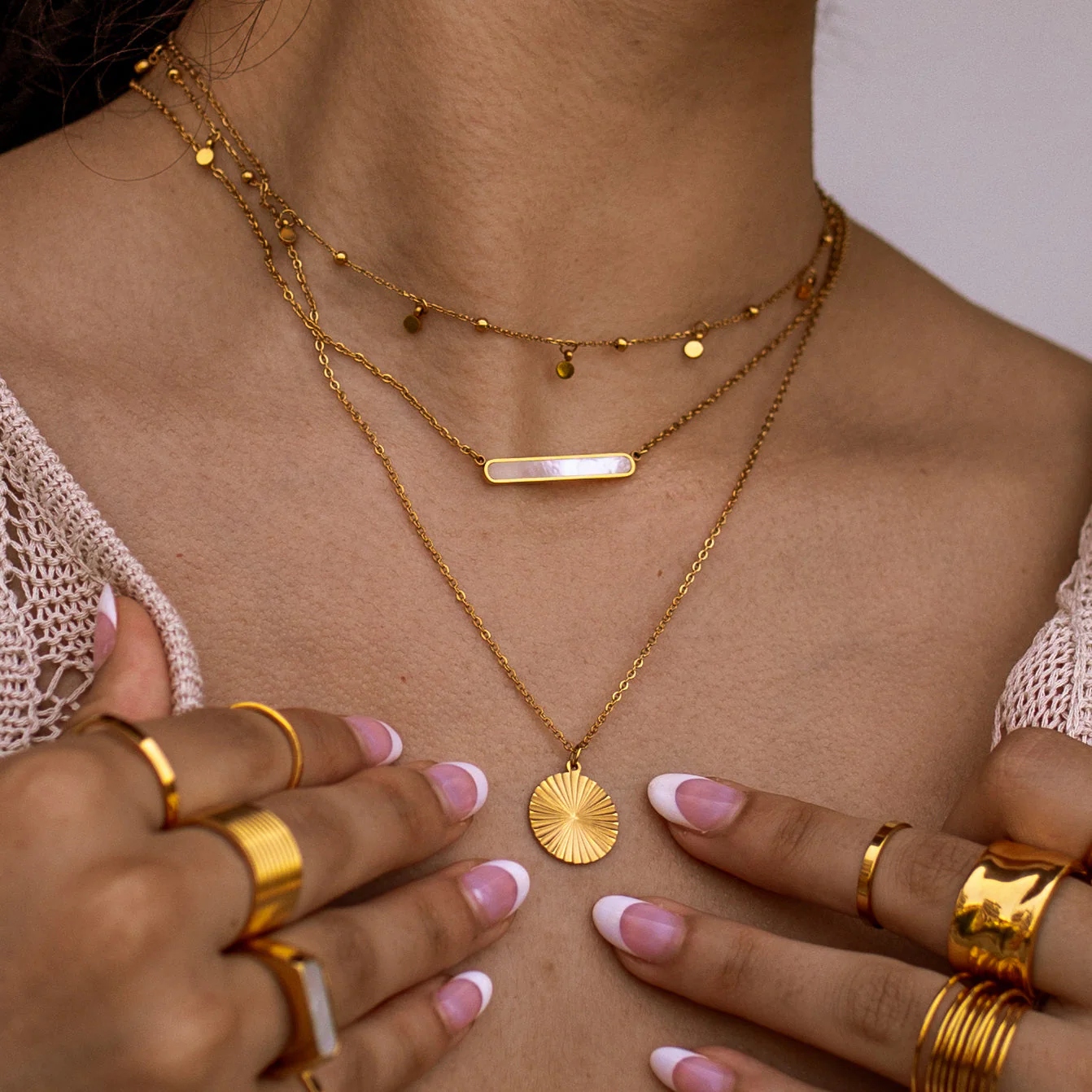 ALCO Chasing Sunset Necklace Gold