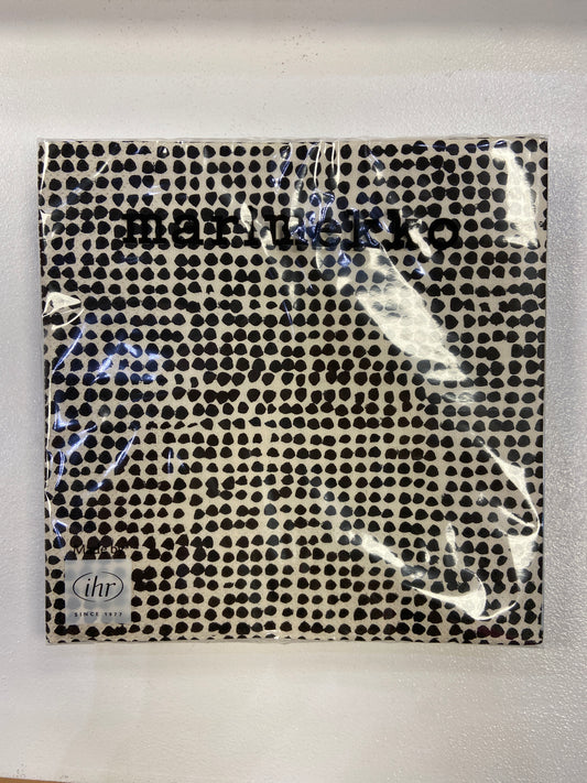 Linen and Black Napkins