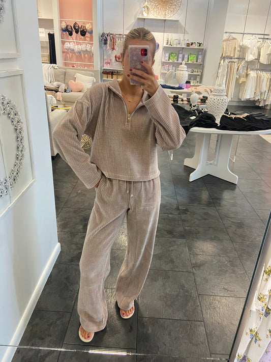 Edele Pant