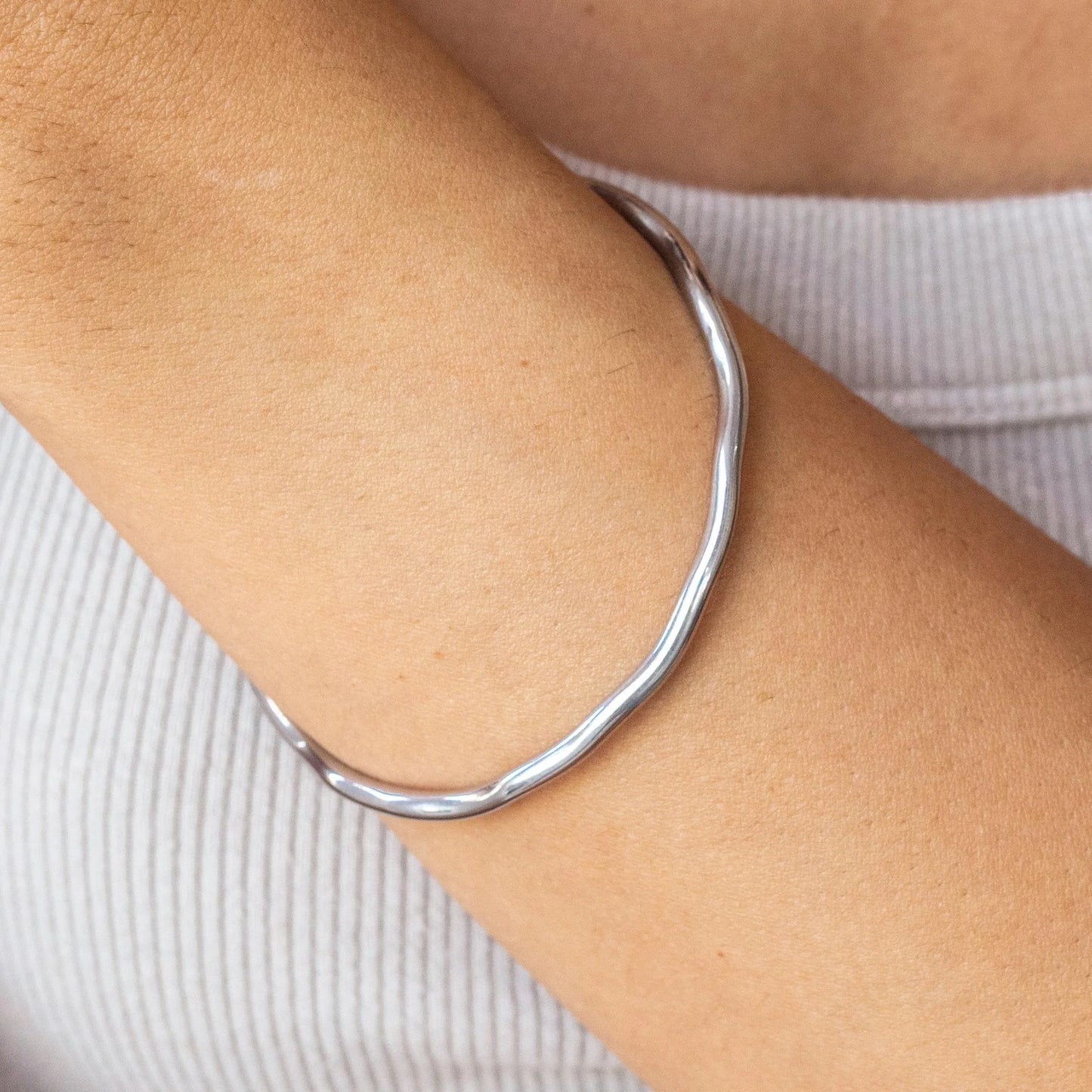 ALCO SIlver Serenity Bangle Bracelet