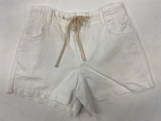 SANCTUARY White Short