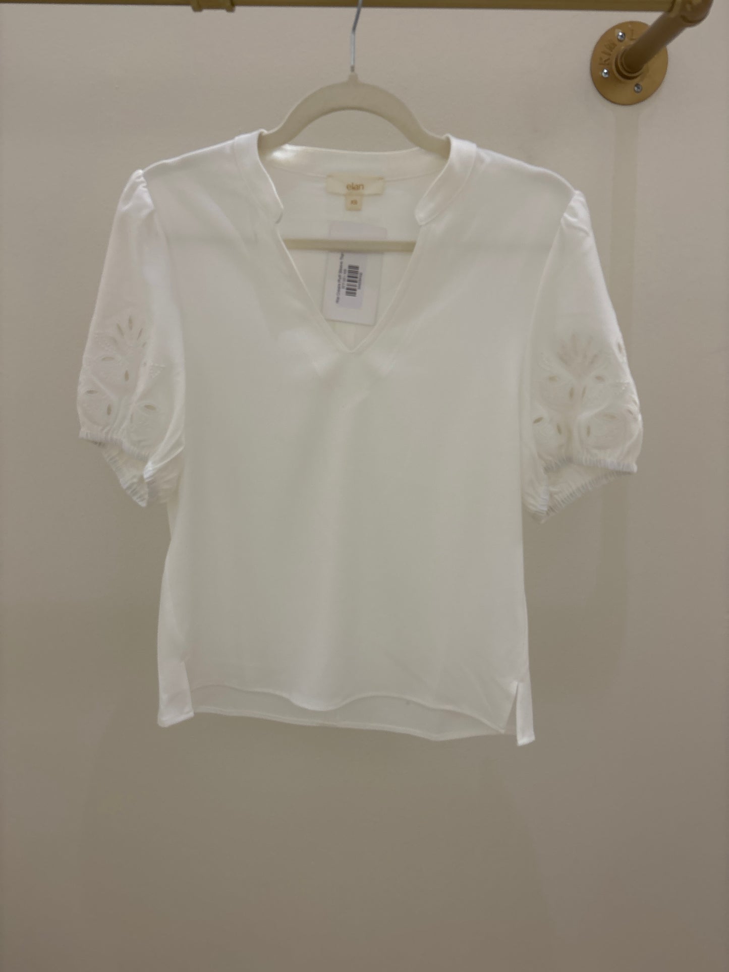 Ria White Puff Sleeve Top