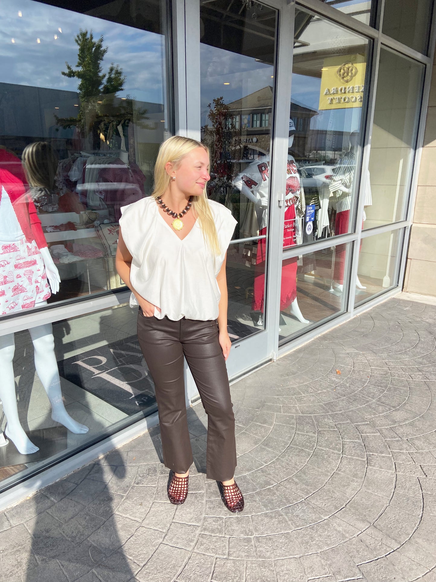 JOY JOY White v-Neck Balloon Top