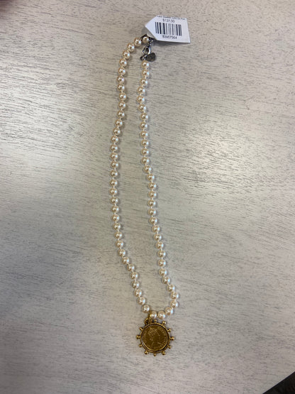 YOCHI Queen Elizabeth Gold Coin Pearl Necklace