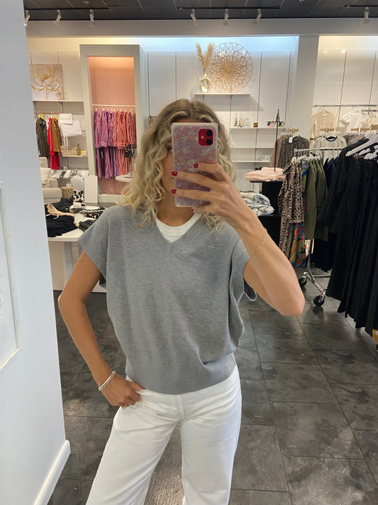 Leslie Cashmere Blend Vest