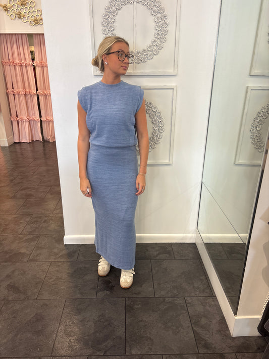 Shelly Peri Blue Heather Sweater and Skirt Set