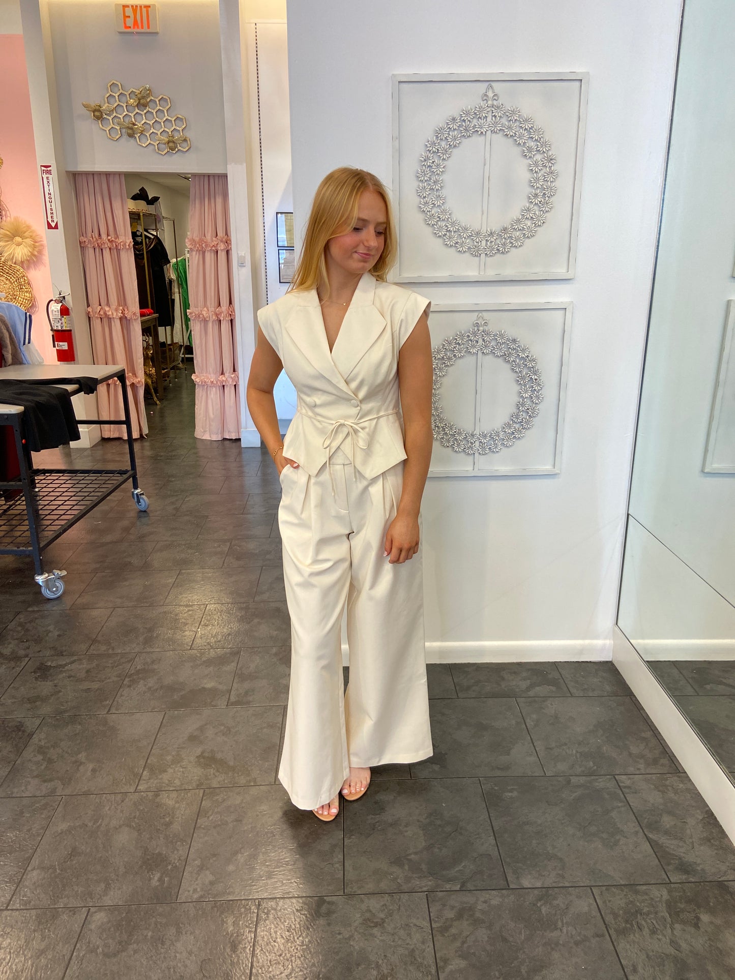 Syble Cream Linen Pant Suit