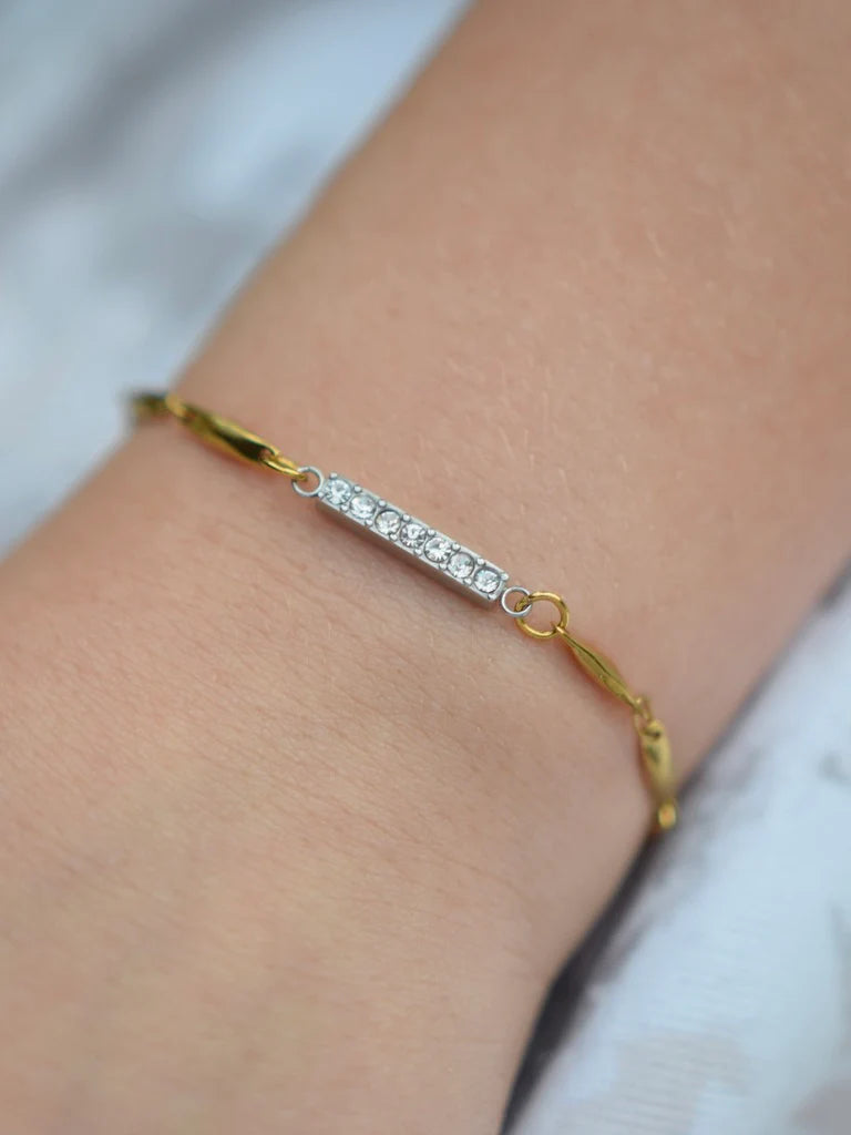 Fine Line Bracelet