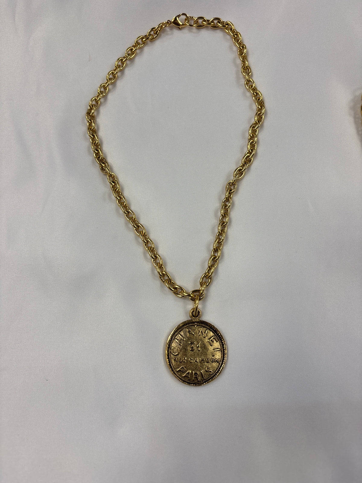 YOCHI Small Gold Chanel Coin Necklace