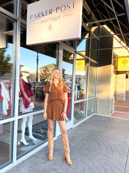 LOVE THE LABEL Faelyn Cognac Top