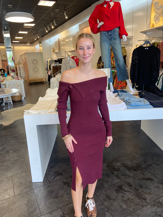 The Riley Maroon Off the Shoulder Midi Dress