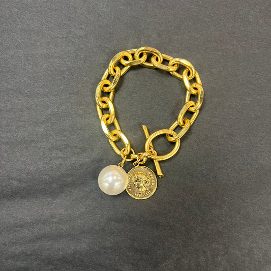 Yochi Pearl Drop Gold Bracelet