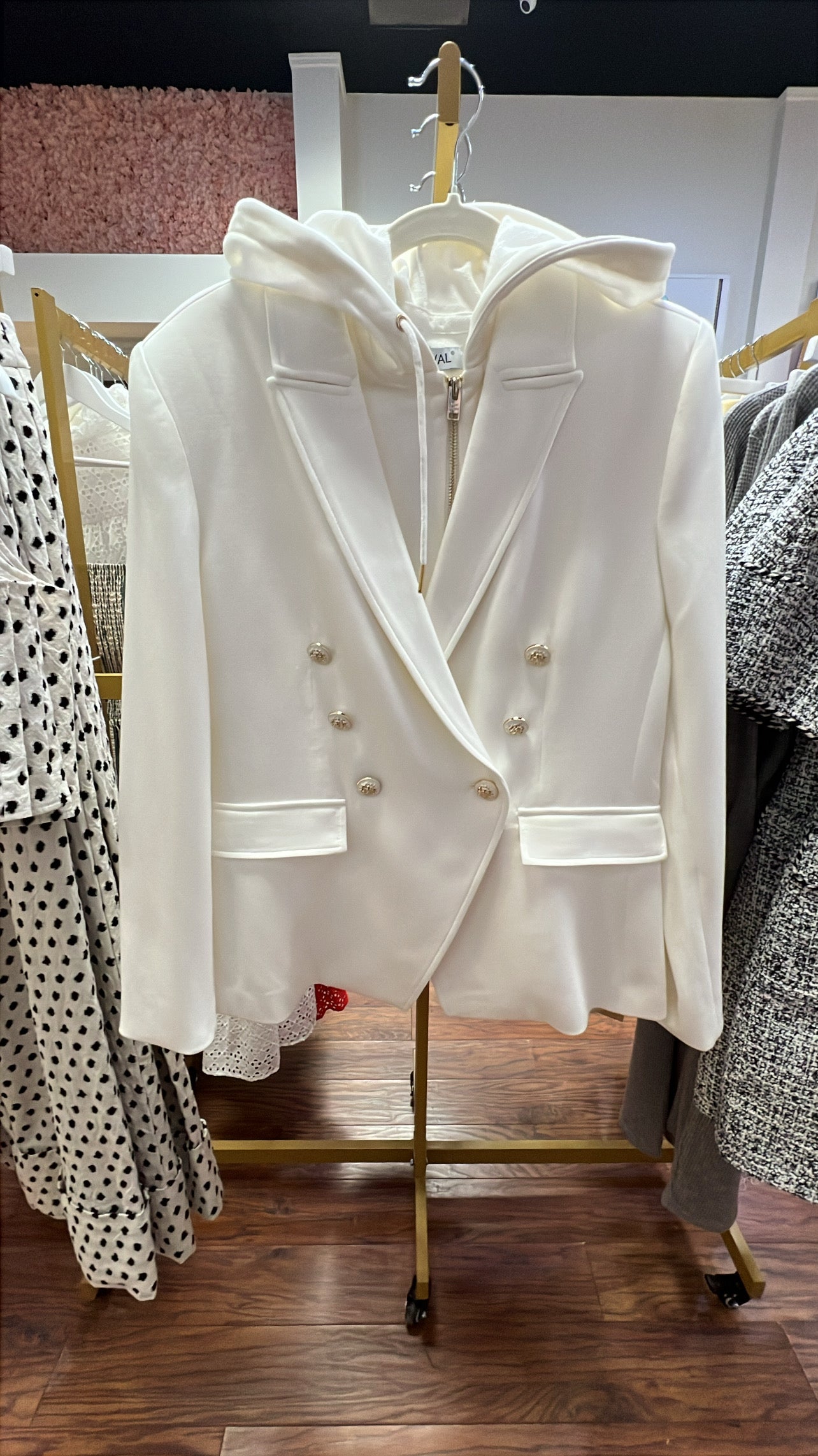Whipped Cream Helen Blazer