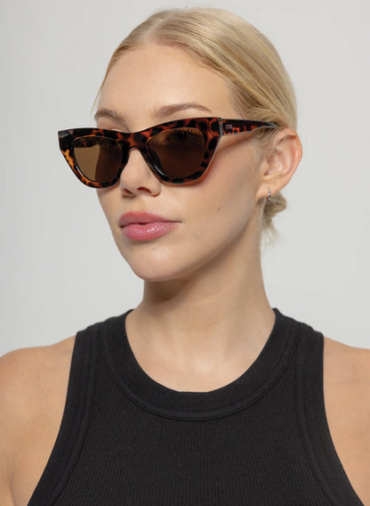 OTRA Kinni Sunglasses