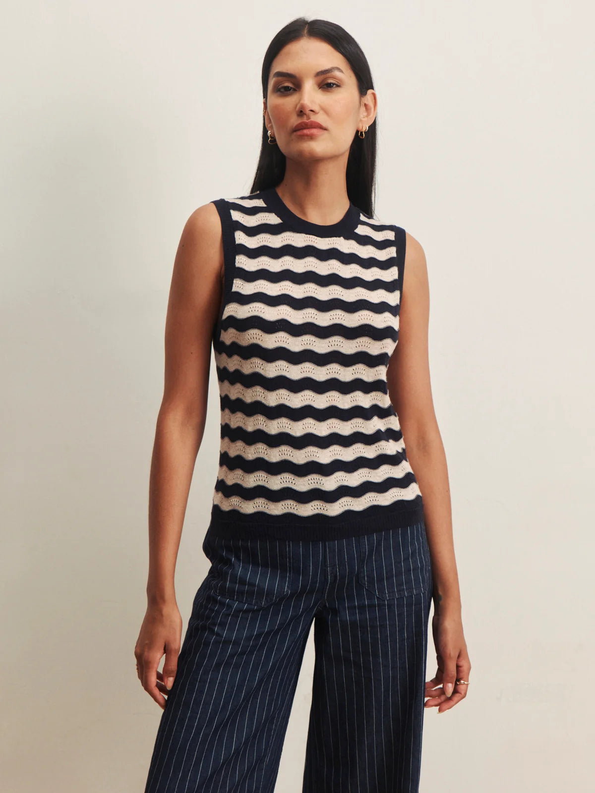 SANCTUARY Navy and Cream Everyday Chevron Top